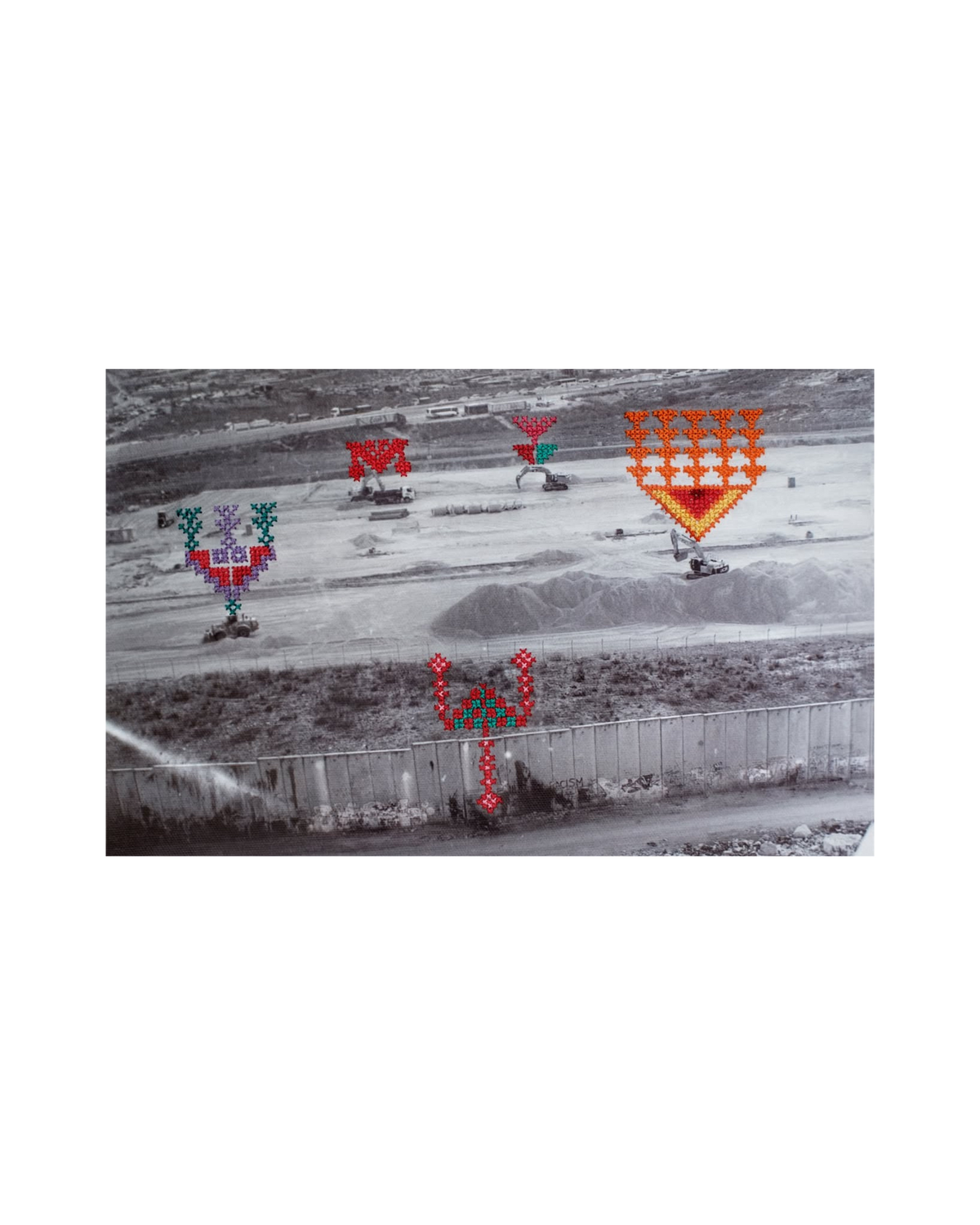 Embroidery Exile - 42x28 cm